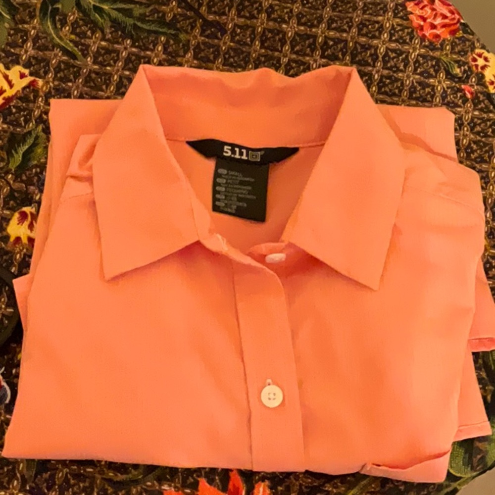 5.11 Tactical Women’s light peach Shirt. New no tags. Size S.perfect for Spring.
